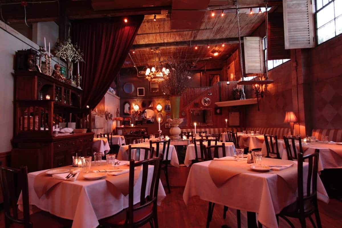 seattle pink door restaurant