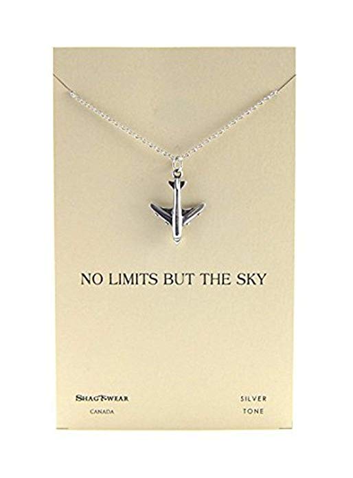 A NECKLACE FOR THOSE WHO LOVE TO GO ABROAD
