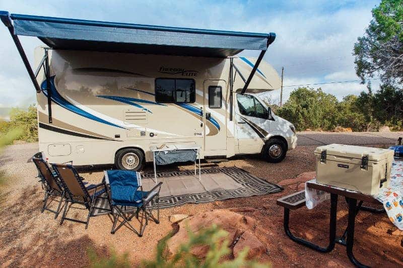 PICKING OUT YOUR RV OR VAN RENTAL
