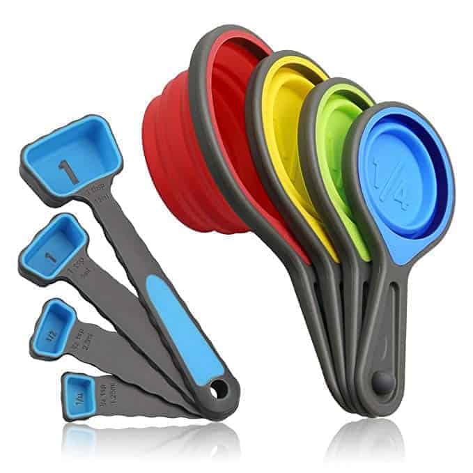 SPACE SAVING MEASURING CUPS