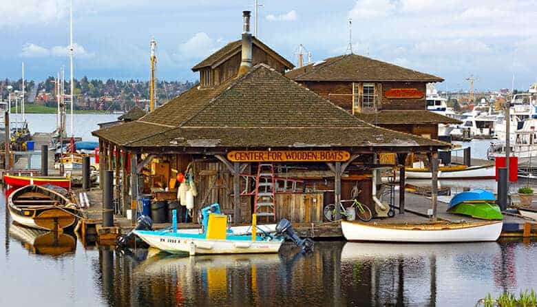THE CENTER FOR WOODEN BOATS