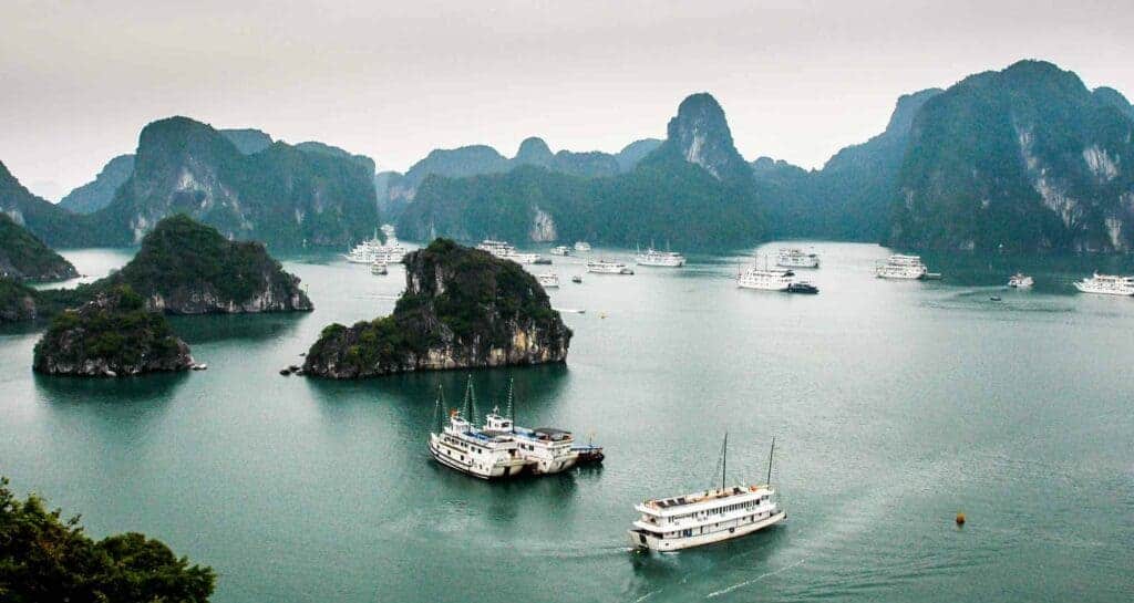 ha long bay vietnam