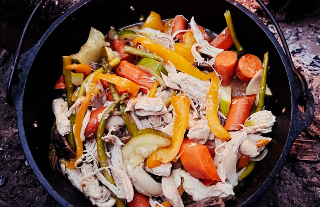 dutch oven chicken and vegetables