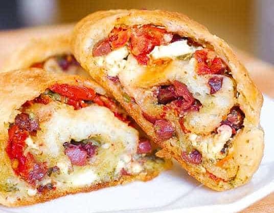 Mediterranean Bread rolls with Kalamata Olives and Feta