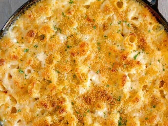 dutch oven mac and cheese