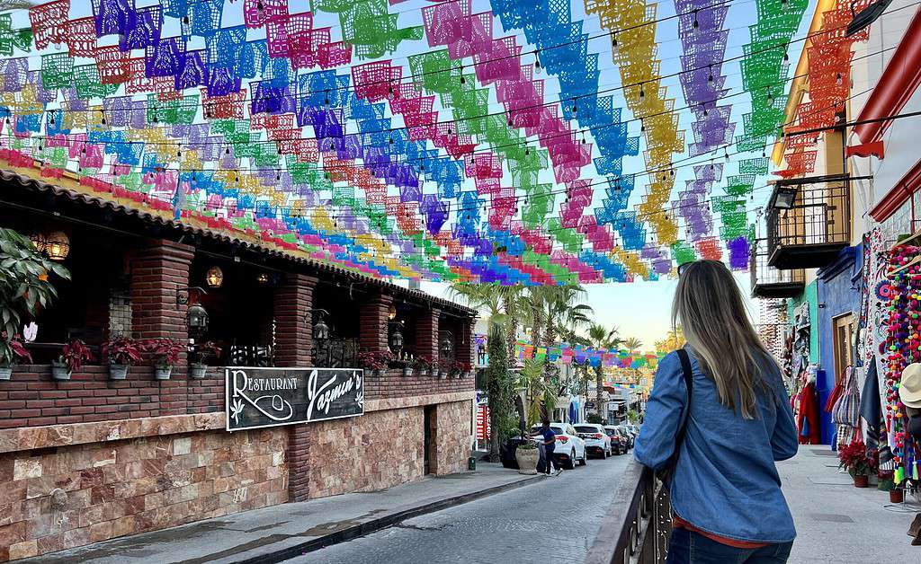 nomadic places to live
