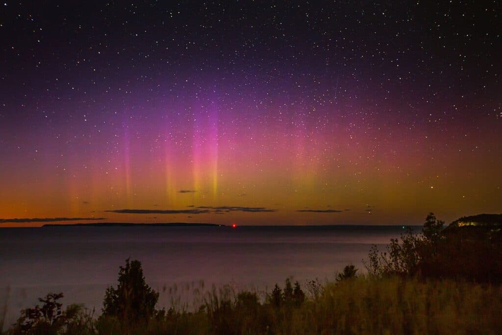 how to see the northern lights