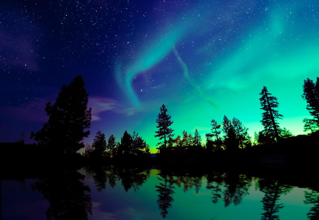 where to see the aurora borealis