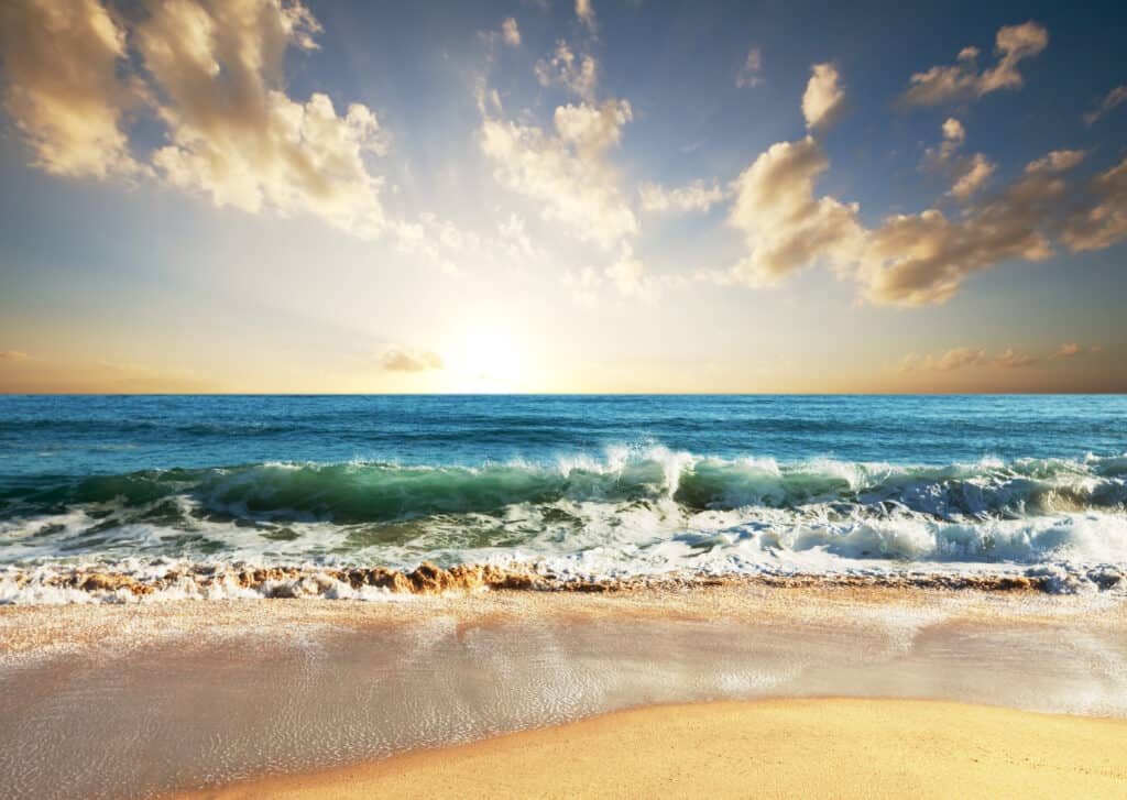 clothing optional beaches in hawaii