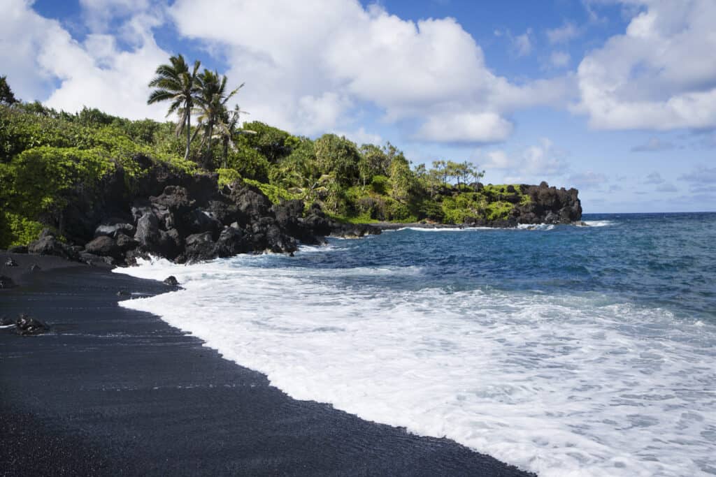 hawaii nudist beach